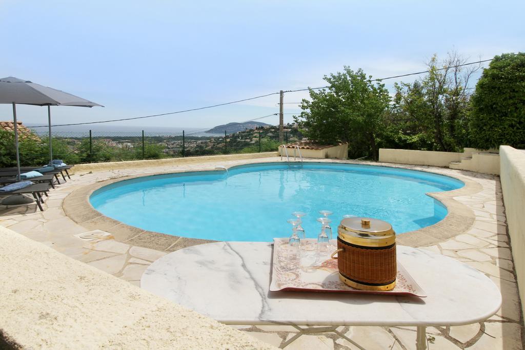 Sophies Homes Villa Panoramic Sea View And Pool Mandelieu Eksteriør bilde